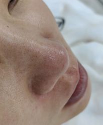 -悦瑢港湾科技美肤芳疗美容