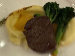 -YUE·6·西式融合餐厅(外滩六号店)