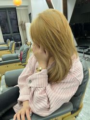 -V8潮牌·接发烫染连锁