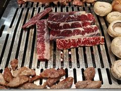 -臻牛烤肉