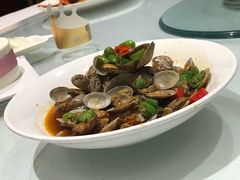 -万龙洲海鲜(大兴绿地缤纷城店)