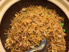 砂锅腊味炒饭-新李记 · 口味菜馆(南郊公园店)