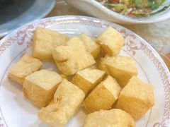 -正宗普宁豆干坊·洪记砂锅粥(红领巾路店)
