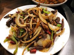 炒羊杂-北京龙庆四季香农家饭庄·灶台鱼·碳烤虹鳟鱼(龙庆峡店)