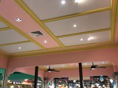 大堂-大食代美食广场(上海中心店)