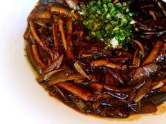 -山明水秀大饭店