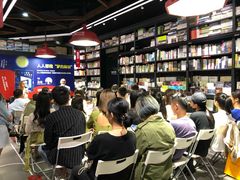等位区-矢量咖啡(杭州万象城店)