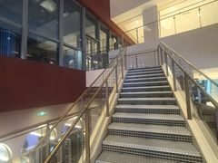 -交通银行前滩31演艺中心