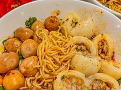 -李与白包子铺(桐梓林店)
