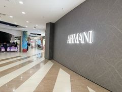 -燕莎奥特莱斯购物中心