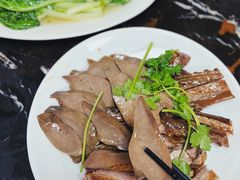 卤水拼盘-乌文新澄海卤鹅店