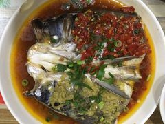 双色鱼头-建辉湖南土菜馆(南大街店)