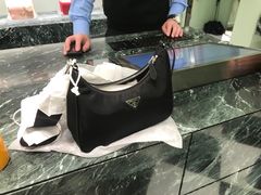 -PRADA普拉达(国金中心店)