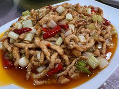 鱼香肉丝-洪霞餐馆