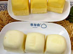 -李与白包子铺(桐梓林店)