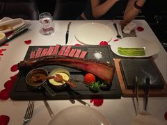 -弦月窗LUNETTE BY AMANDA(复兴路店)