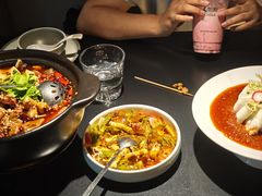-麻六记(凤凰汇店)