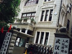 -黎黄陂路街头博物馆