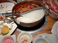 -蒙肥羊·酸汤潮牛·鲜牛肉火锅烤肉自助(岗顶店)