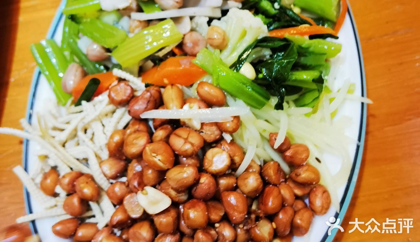 炸过的鱼，吃完还可以涮菜