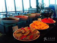 -澳门旅游塔360°旋转餐厅(南湾湖广场店)