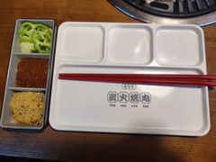 -正宗齐齐哈尔烤肉·齐牛哥鲜切炭火烤肉(杭州总店)