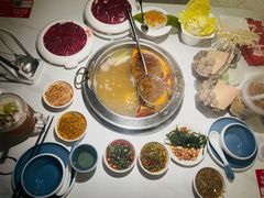 -左庭右院鲜牛肉火锅(新梅广场店)