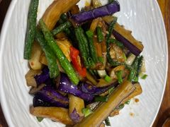 -柴窝堡22号辣子鸡·传承新疆菜