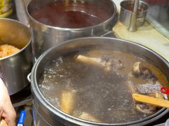 -江三王记牛杂馆(总店)