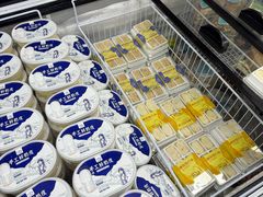 -正飞鲜奶(吐鲁番路店)