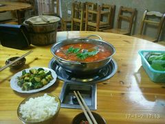 -苗家恒灵酸汤鱼-跳水牛肉连锁店(凯里总店)
