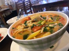 -两兄弟Song Pee Nong(2号店)