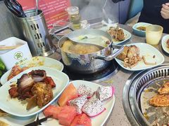 -金滏山烤肉·海鲜·火锅自助餐厅(襄阳万达店)