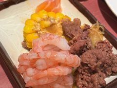 -牛YO寿喜烧·铁板烧和牛火锅自助(市府恒隆店)