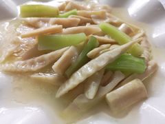 -明升萝卜汤