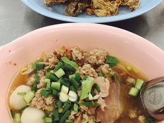 -榮泰米粉湯(Left Shop)