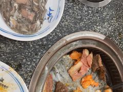 -锤头鲨毛肚海鲜烤肉自助餐厅(国购广场店)