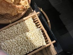 -尚尚仙·酸汤猪手·猪肚鸡火锅(华联万柳购物中心店)