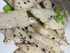 松露酱炒笋尖-小大董·烤鸭(王府井apm店)