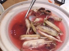 红蘑菇鲜蛏汤-莆田餐厅PUTIEN(三里屯店)