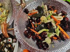 -小鱼小牛·鱼牛干锅·脆鱼火锅(世欧广场店)