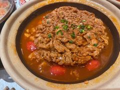 砂锅网红炸蛋焖番茄牛腩-山四砂锅(太原钟楼街店)