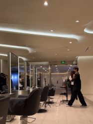-VIM Hair Salon