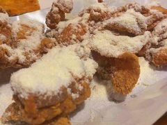 初雪炸鸡-咕咕站韩国料理(紫金港店)