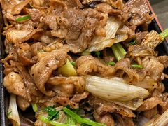 铁板葱爆羊肉-东莱馋房(陆家嘴店)
