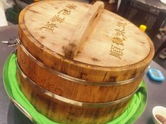-飞尝蚝·顺德菜·鱼生(顺德总店)