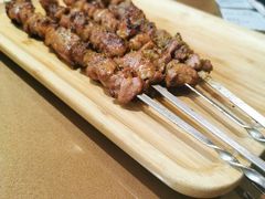 -东口码头·烧鸽子·鱼头泡饼·地方菜(金鹰悦城店)