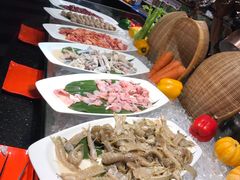 -四海一家自助餐(益田假日广场店)