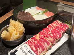 -三出山火锅(南京万象天地店)