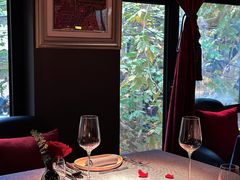 -弦月窗LUNETTE BY AMANDA(复兴路店)